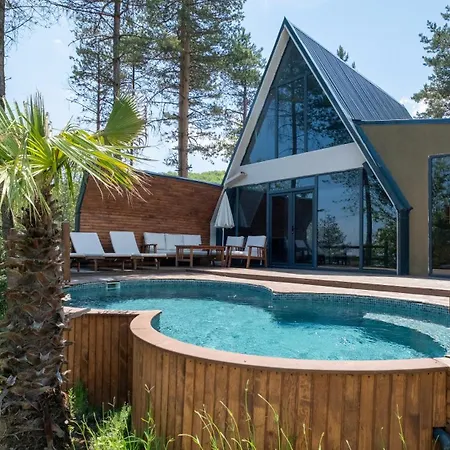 Bed and breakfast Pastel 4*
